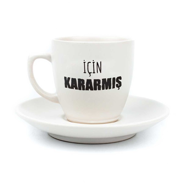 İçin Kararmış Krem Türk Kahvesi Fincanı